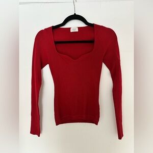 Wilfred Red Scoop-Neck Fitted Knit Sweater